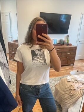 Abercrombie & Fitch White Graphic Short Sleeve Tee
